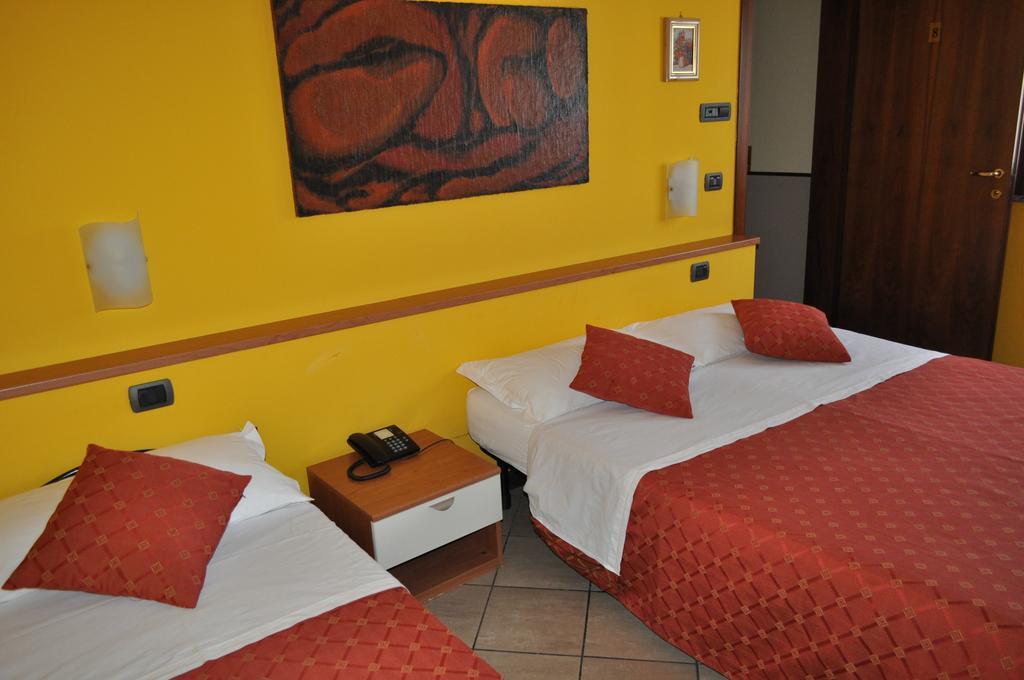 Hotel Mantova Sud Bagnolo San Vito Zimmer foto